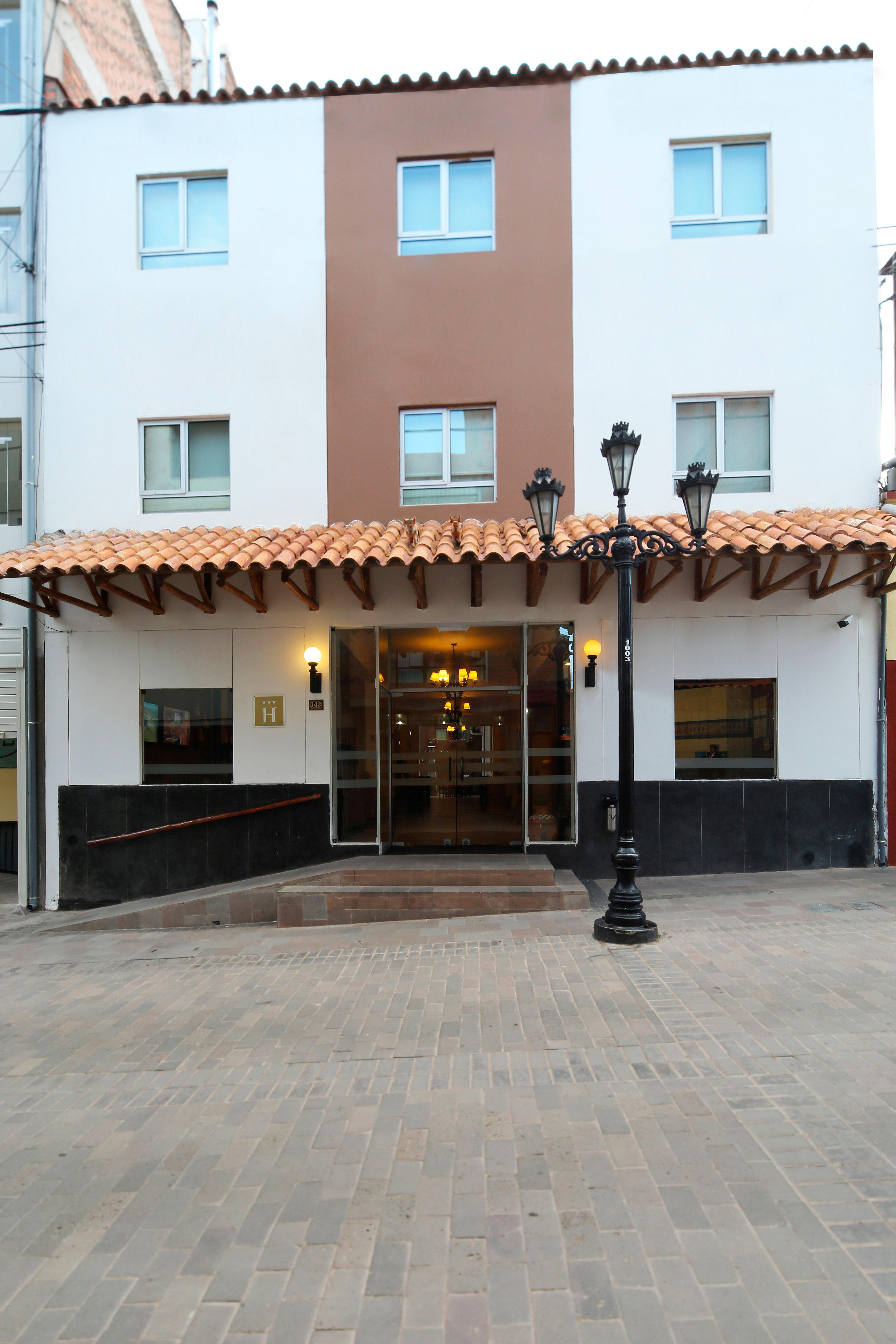 Casa Andina Standard Puno Hotel ภายนอก รูปภาพ