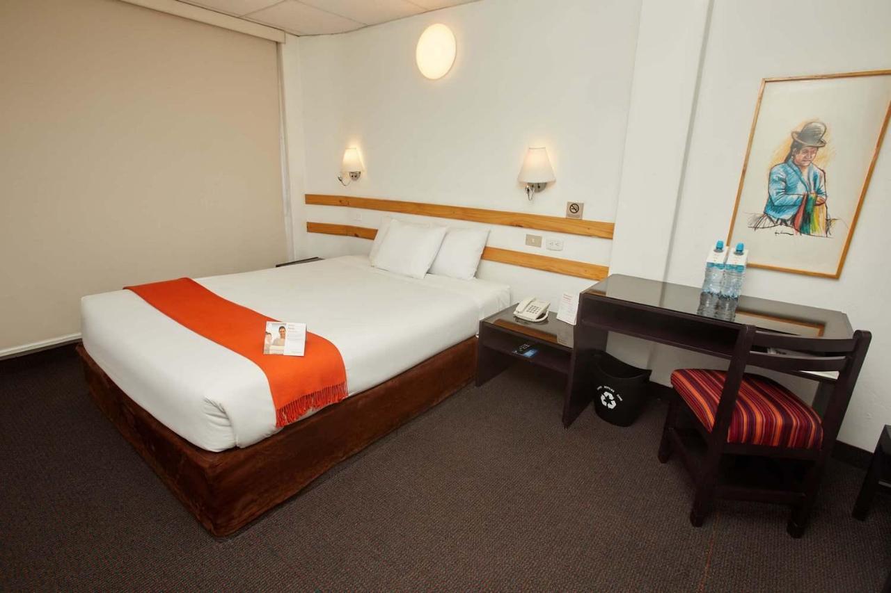 Casa Andina Standard Puno Hotel ภายนอก รูปภาพ